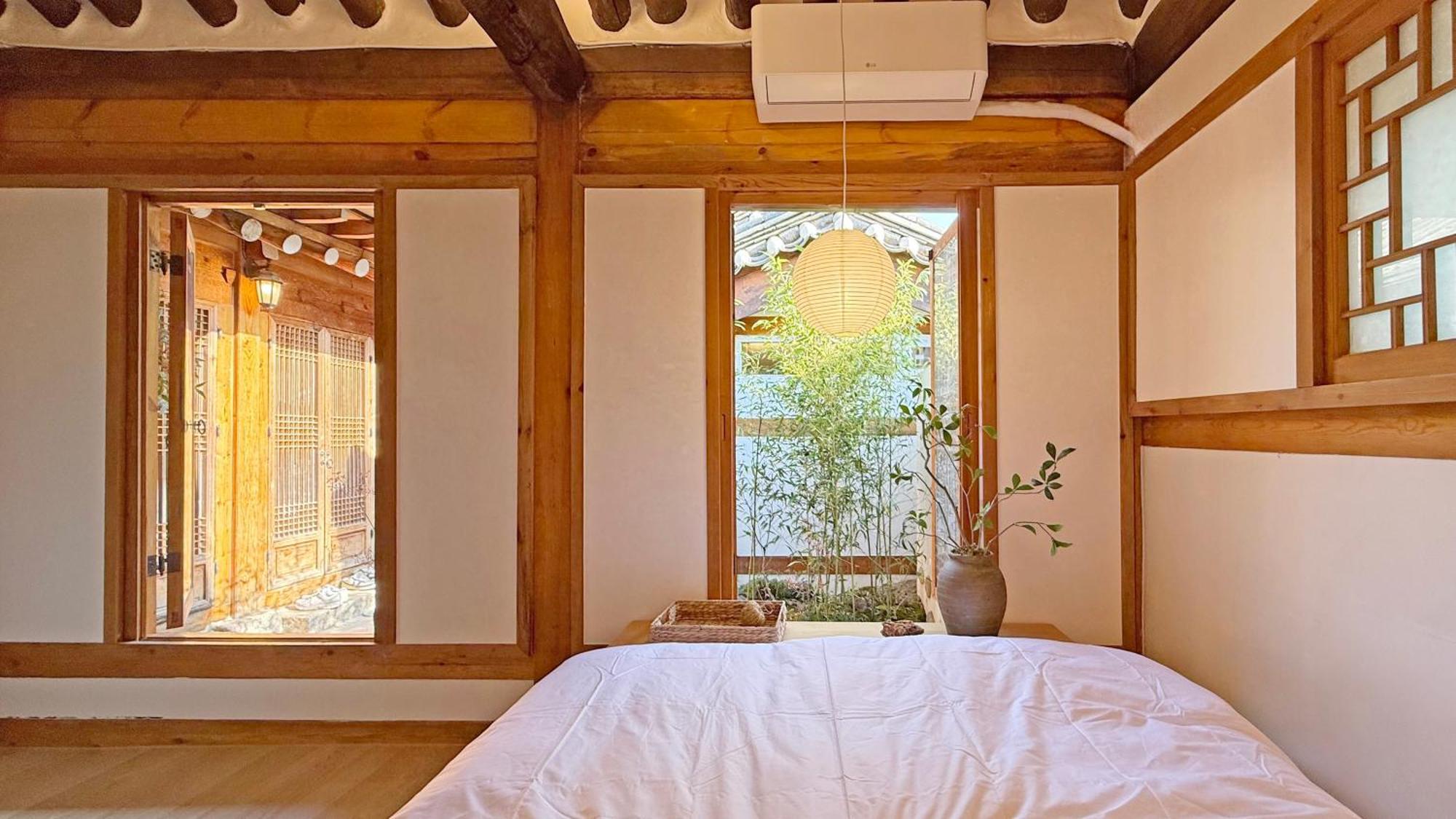 Hanok J'nor Seul