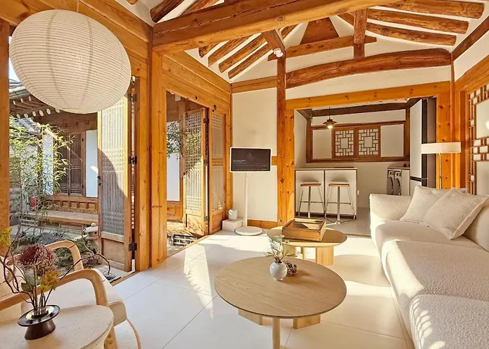 Hanok J\'Nor